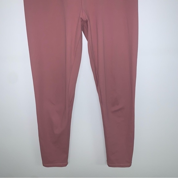 P’tula Leggings Size Medium Ash Rose The Taylor  Stay True High Waisted 23” Crop - Picture 5 of 10